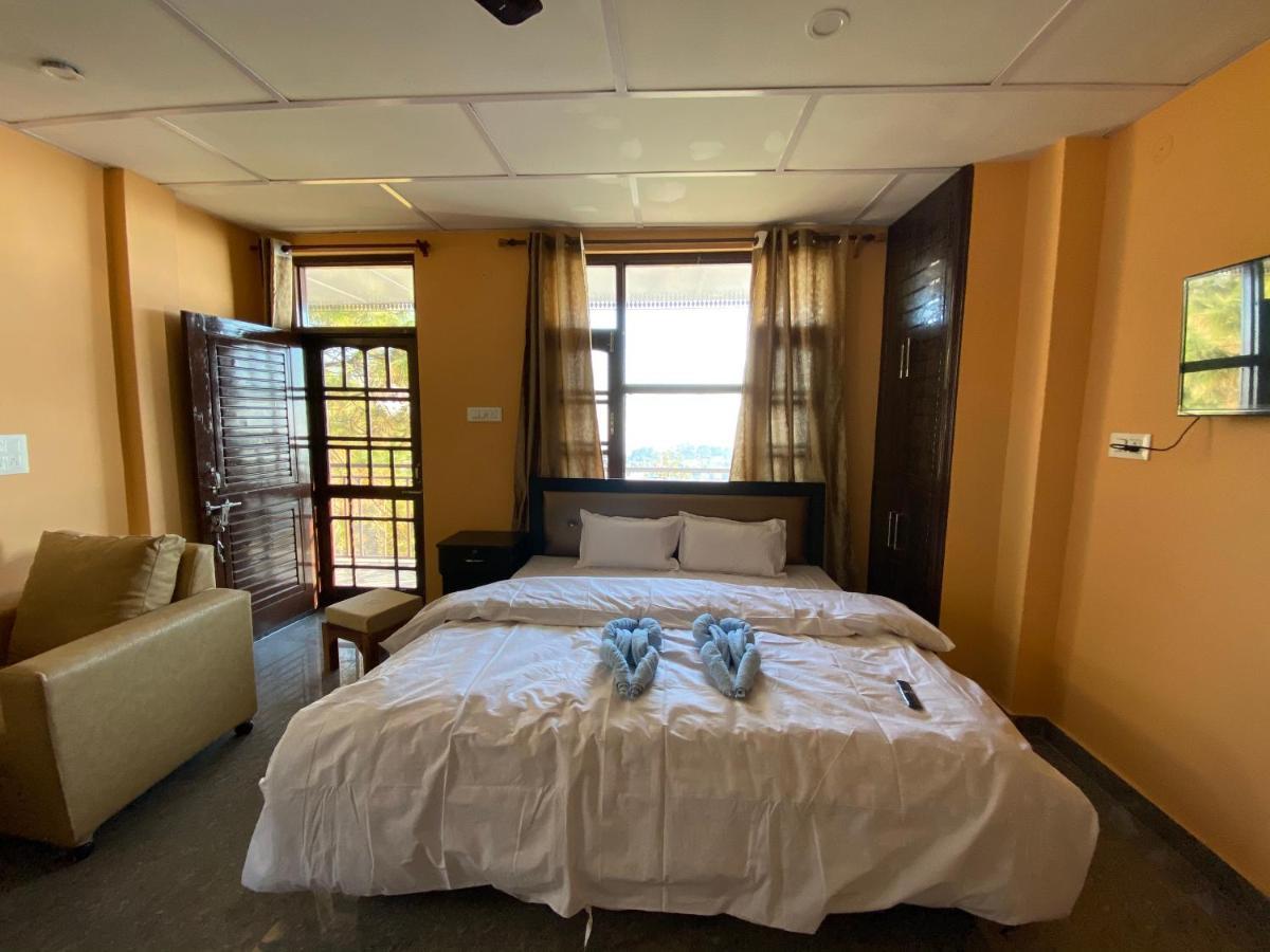 Redeem Cafe & Homestay McLeod Ganj Ngoại thất bức ảnh