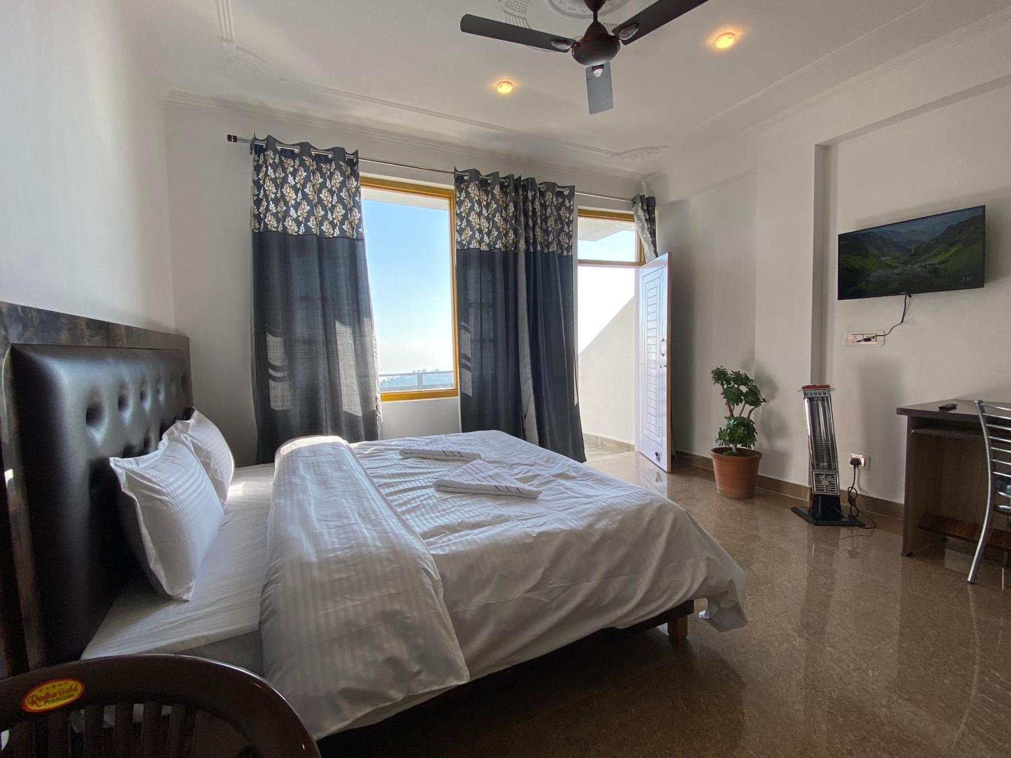 Redeem Cafe & Homestay McLeod Ganj Ngoại thất bức ảnh